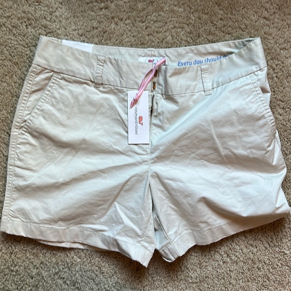 Vineyard Vines NWT shorts